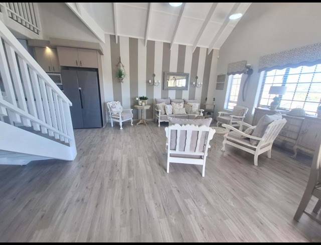 3 BEDROOM HOUSE FOR SALE IN VAKANSIEPLAAS